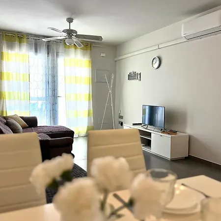 New Appartement, Fully Air Conditioned, South Tenerife! Apartment *