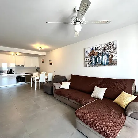 New Appartement, Fully Air Conditioned, South Tenerife!